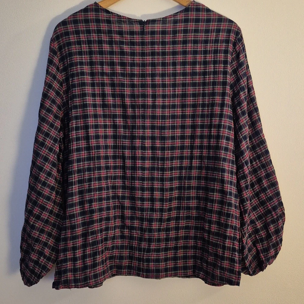 Plaid Women's Blouse - Black and Red - Picture 3 of 8